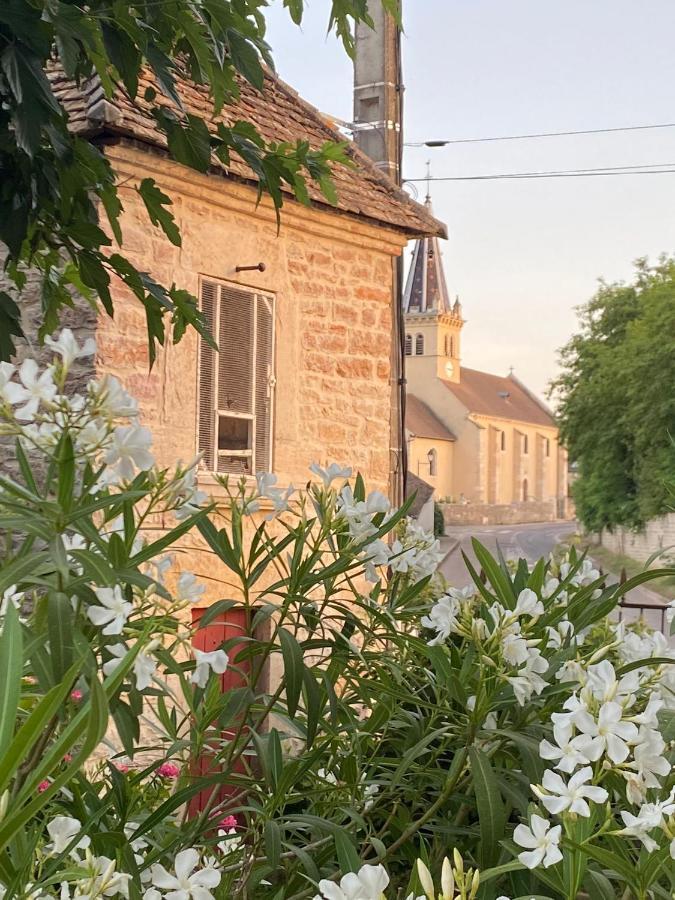Le Pigeonnier De Saint-Loup Bed And Breakfast Exterior foto